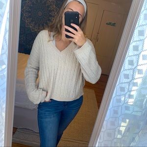 LA Hearts Cream V-Neck Sweater Size XL